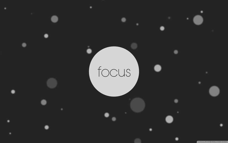 Focused In Circle Wallpaper