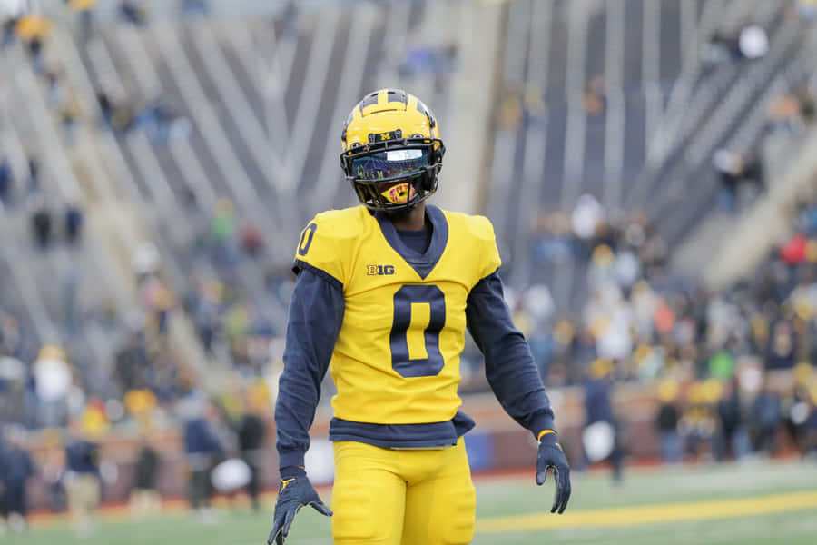 Football Player Number0 On Field Wallpaper