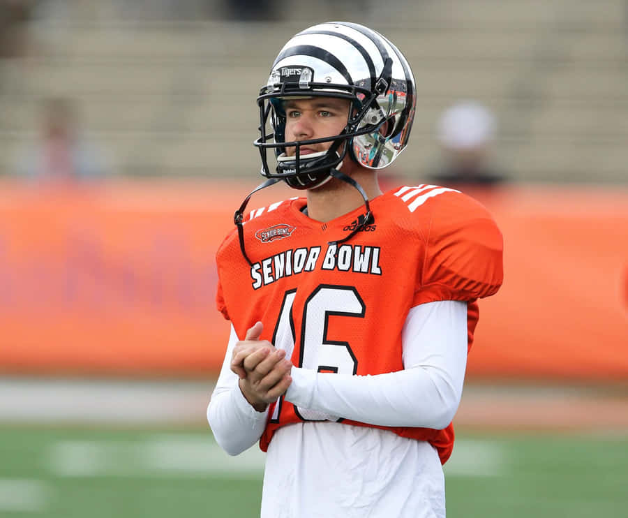 Football Player Senior Bowl Uniform Wallpaper