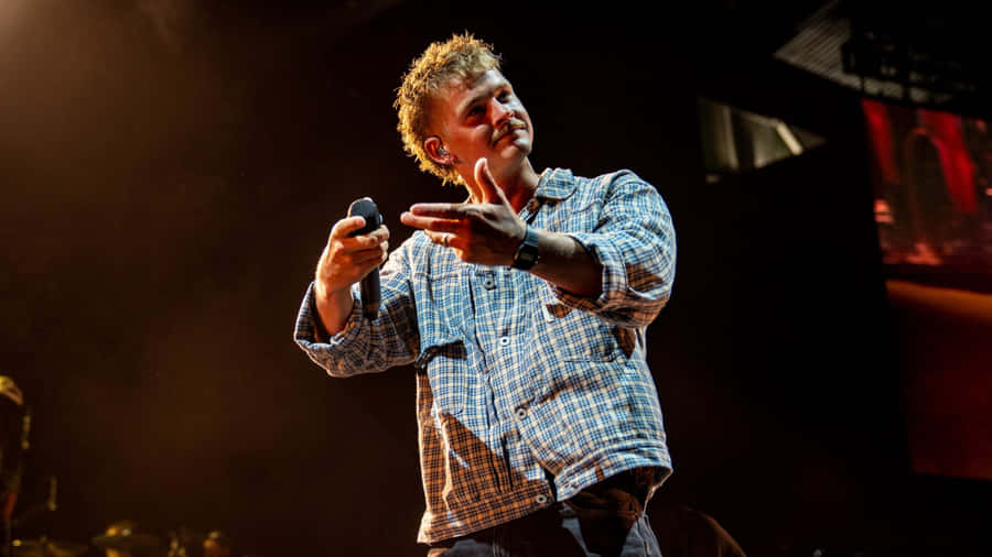 Forrest Frank Live Performance Wallpaper