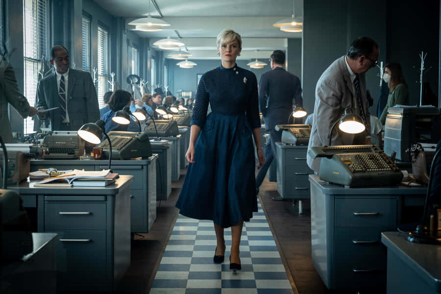 Frankie Shaw Striking A Confident Pose Wallpaper