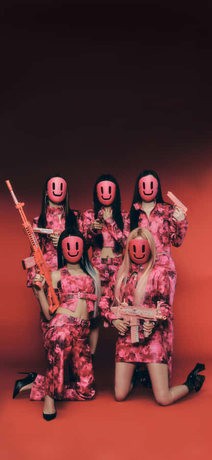 G I D L E_ Smileys_and_ Camouflage Wallpaper