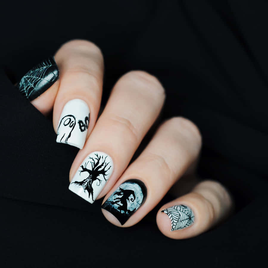 Get Creative With Your Nails This Halloween! Wallpaper