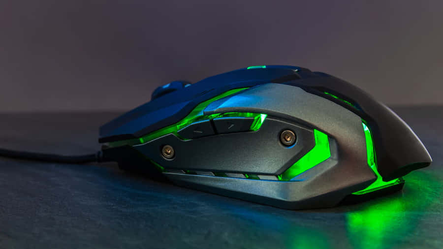 Get The Edge You Need With State-of-the-art Gaming Mice. Wallpaper