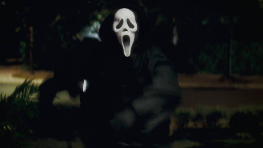 Ghostface Running Scream 4 Wallpaper