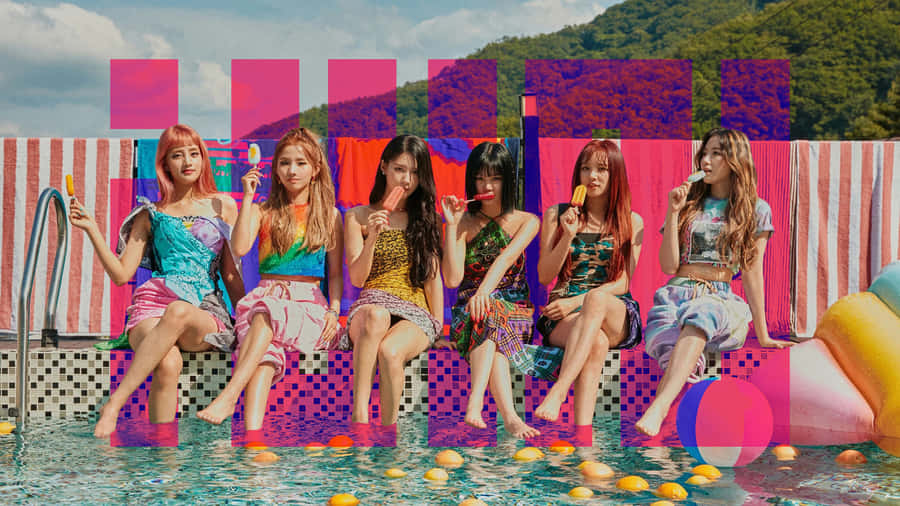 Gidle Summer Poolside Photoshoot Wallpaper