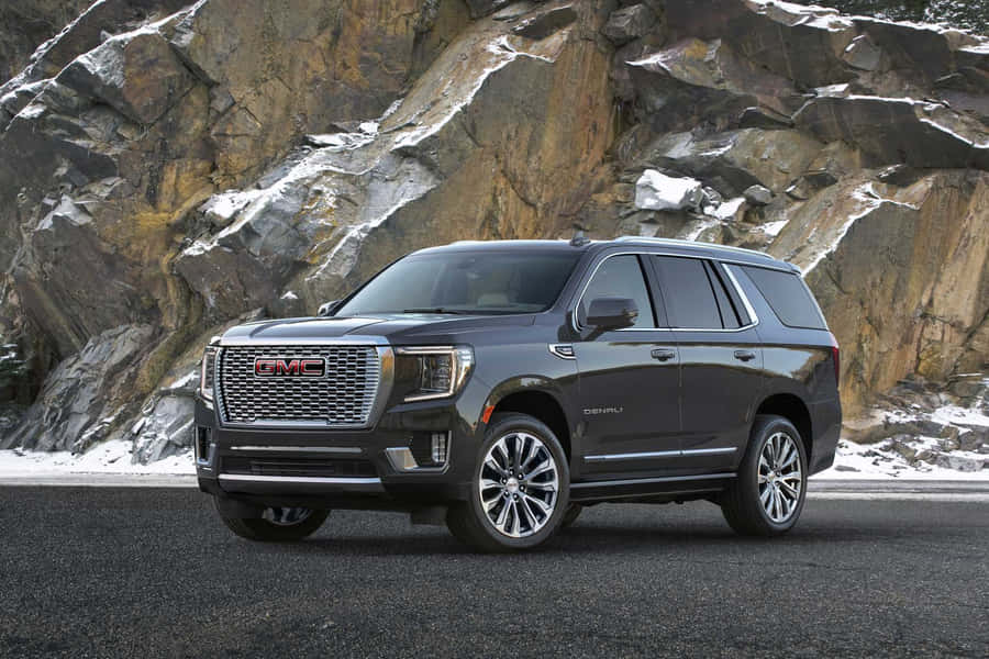 Gmc Yukon: Rugged Luxury Suv Wallpaper