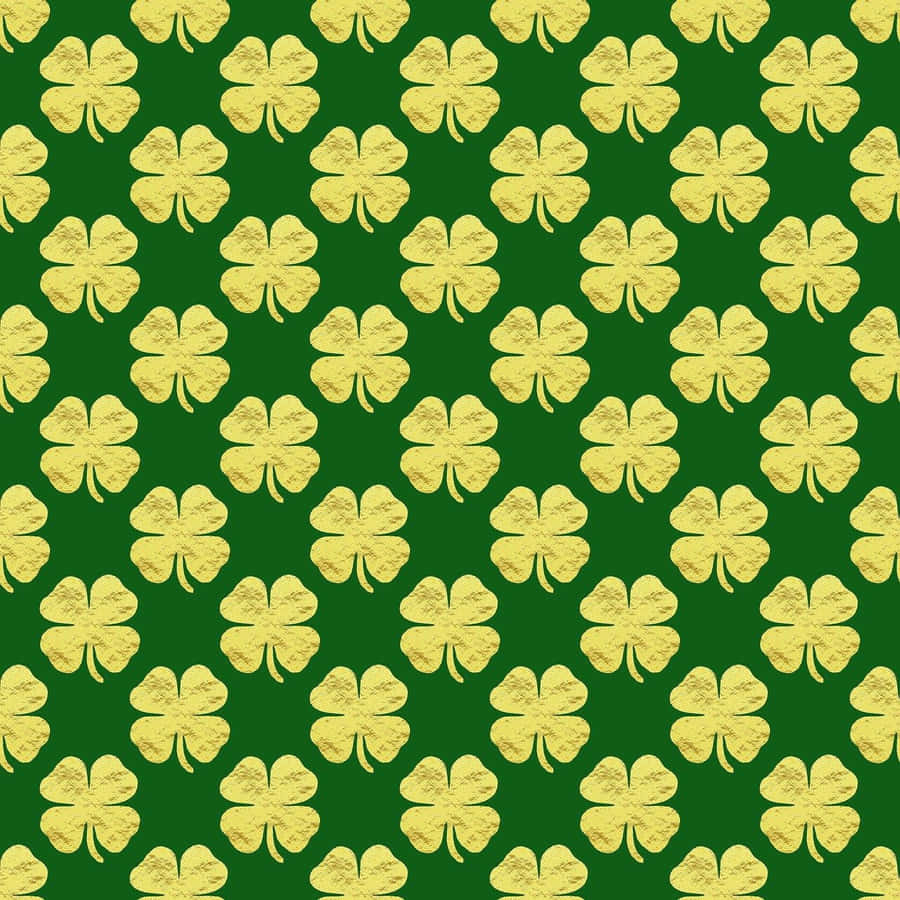 Golden Shamrock Pattern Green Background Wallpaper