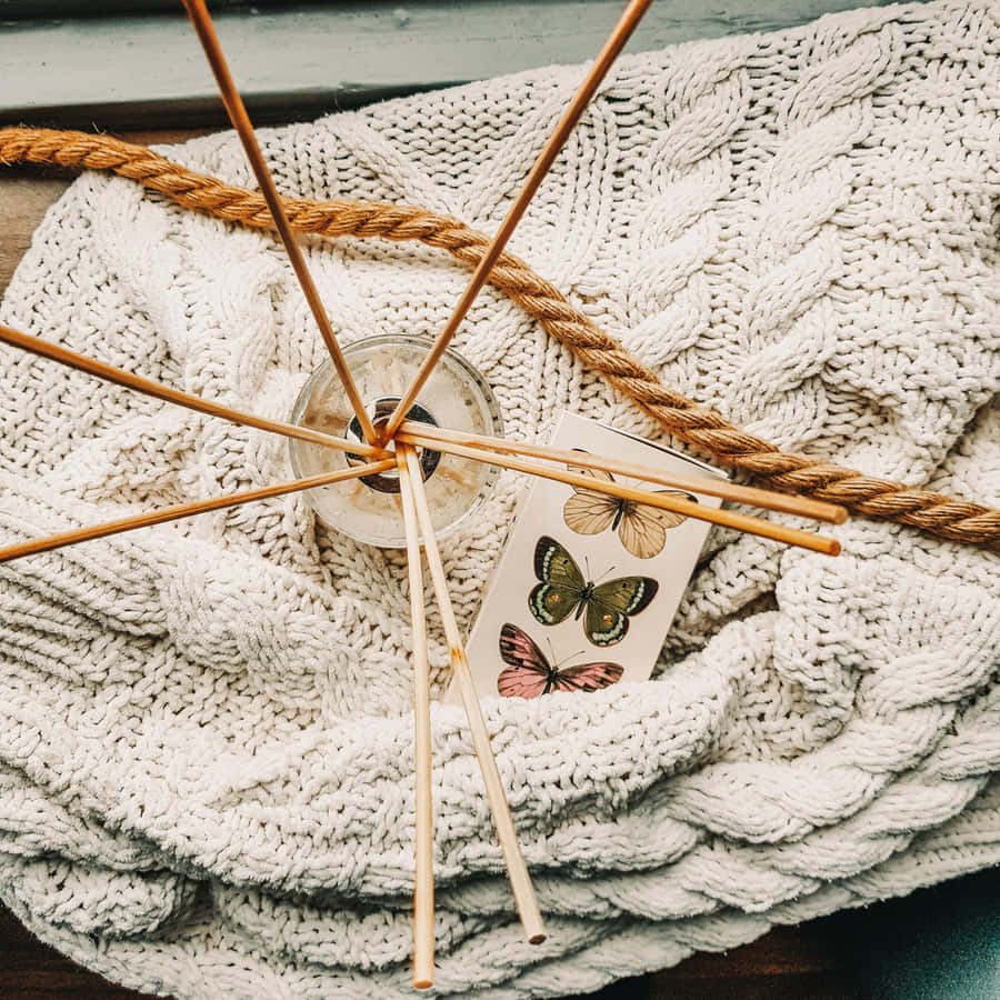 Gregarious Knitting Sticks Wallpaper