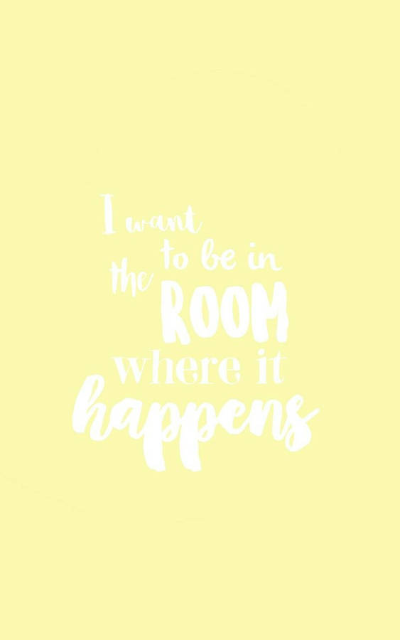 Hamilton Performer On Stage In Yellow Room Wallpaper