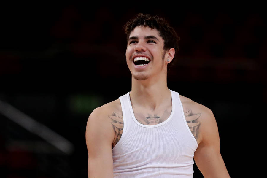 Happy Look Of Lamelo Ball Wallpaper
