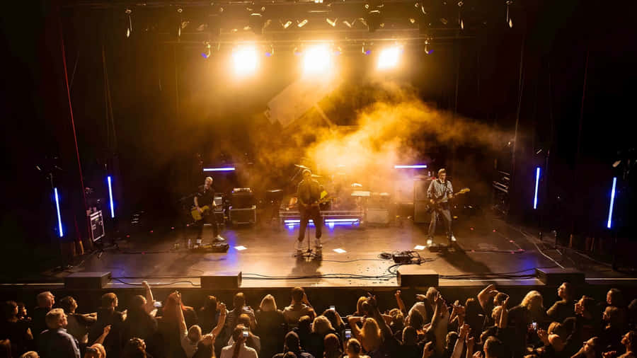 Hard Fi Live Concert Wallpaper