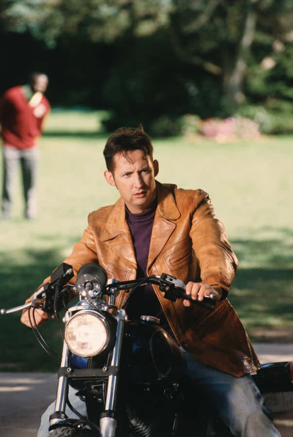 Harland Williams - Comedic Brilliance In Person Wallpaper