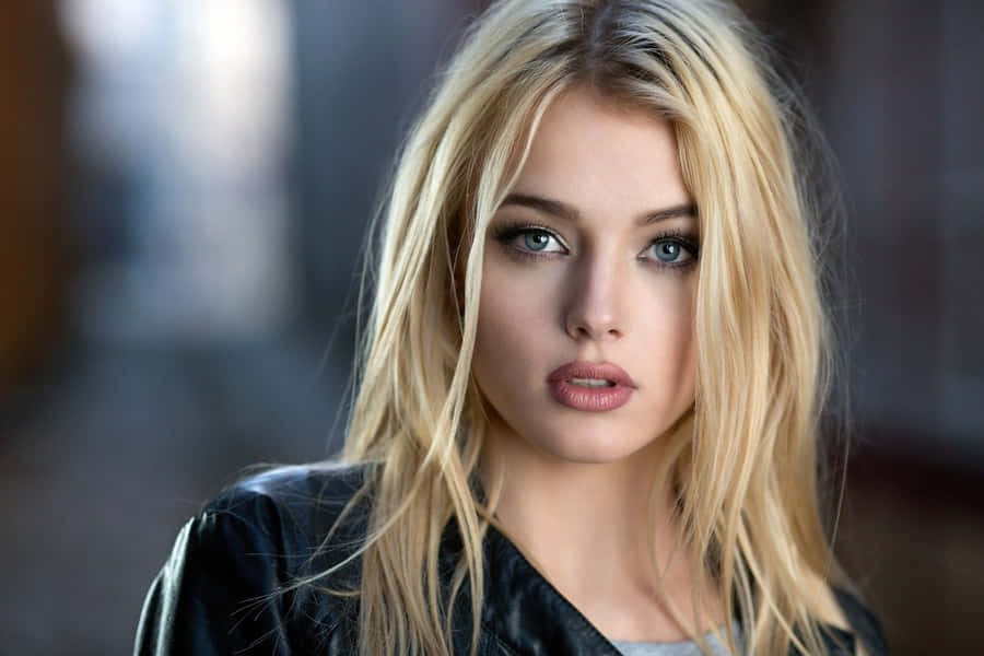 Hd Women Simone Borg Wallpaper