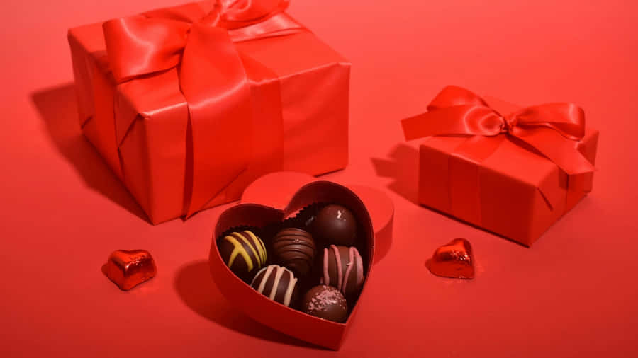 Heart Shaped Chocolate Box Wallpaper