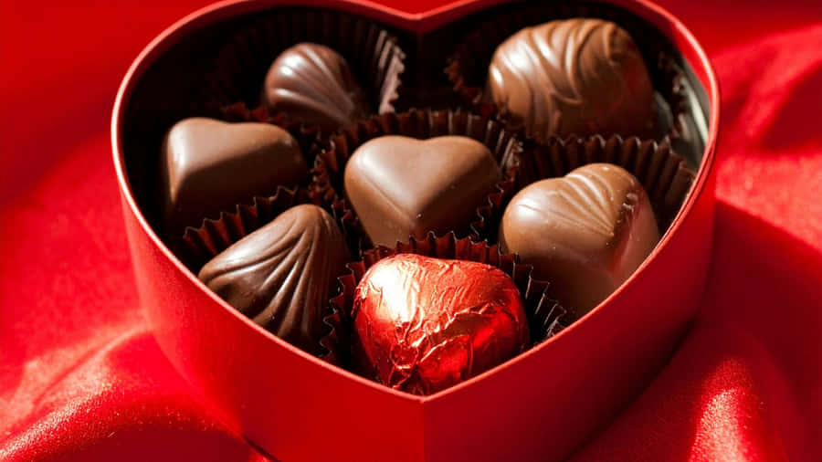 Heart Shaped Chocolate Box Wallpaper