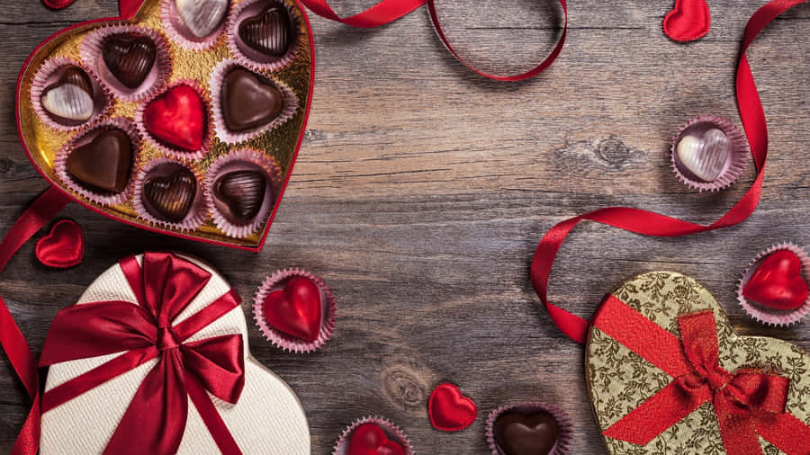 Heart Shaped Chocolate Boxes Wallpaper