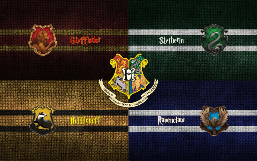 Hogwarts Houses Of Gryffindor, Slytherin, Hufflepuff, And Ravenclaw Wallpaper