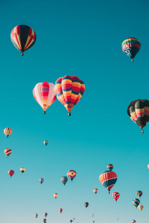 Hot Air Balloon Aesthetic Wallpaper