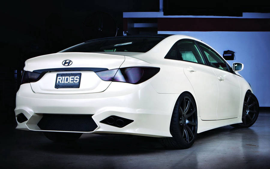 Hyundai Rides Rear View Wallpaper