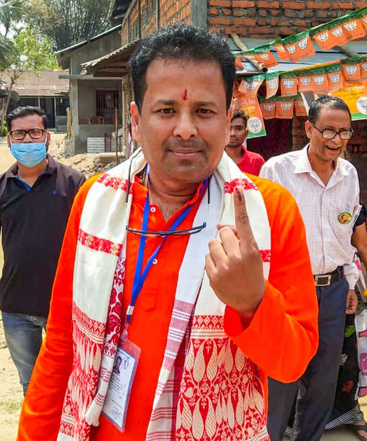 Indelible Ink After Voting Wallpaper