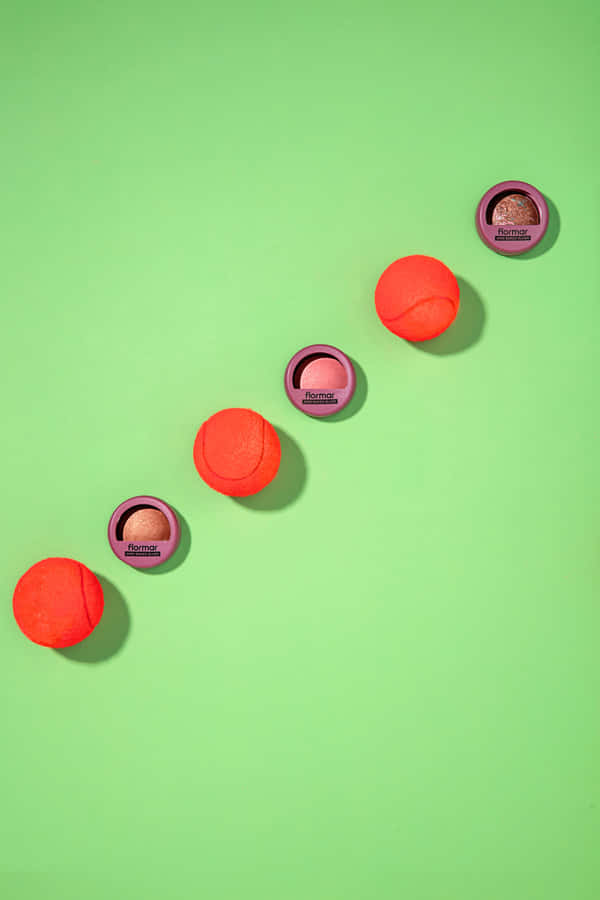 Indispensable Summer Season Makeup Wallpaper