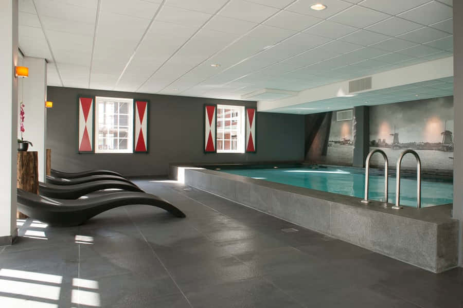 Inntel Hotel Zaandam Pool Wallpaper