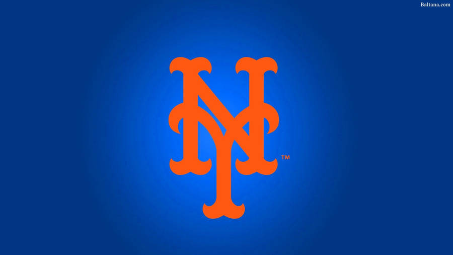 Intense Gameplay At The New York Mets Stadium Wallpaper