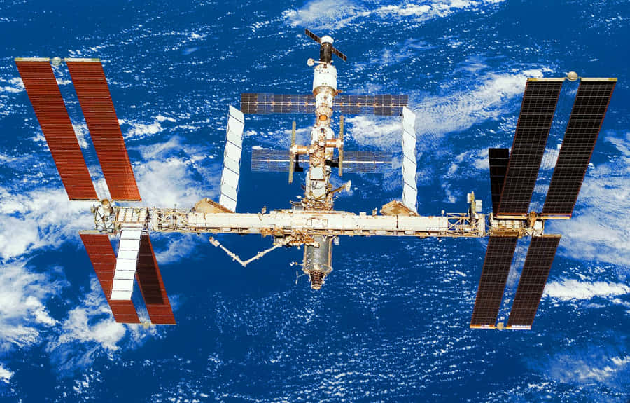International Space Station Orbiting Earth Wallpaper