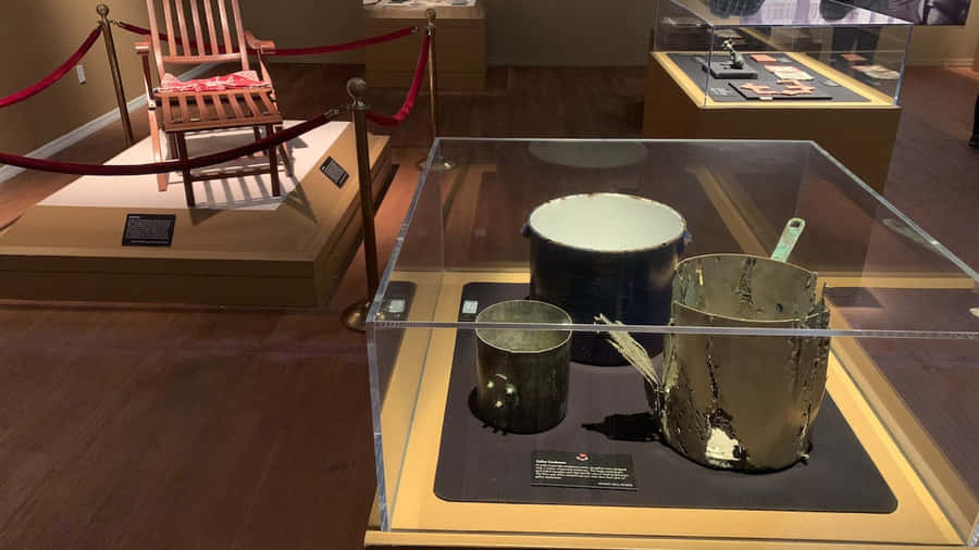 Intriguing Artifacts Displayed At The Rms Titanic Museum Wallpaper