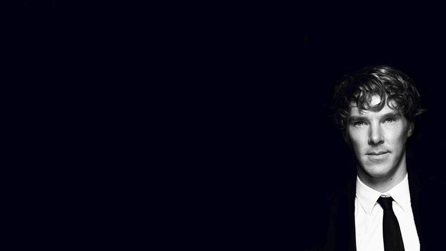 Intriguing Sherlock Holmes Engrossed In Cracking Cases Wallpaper