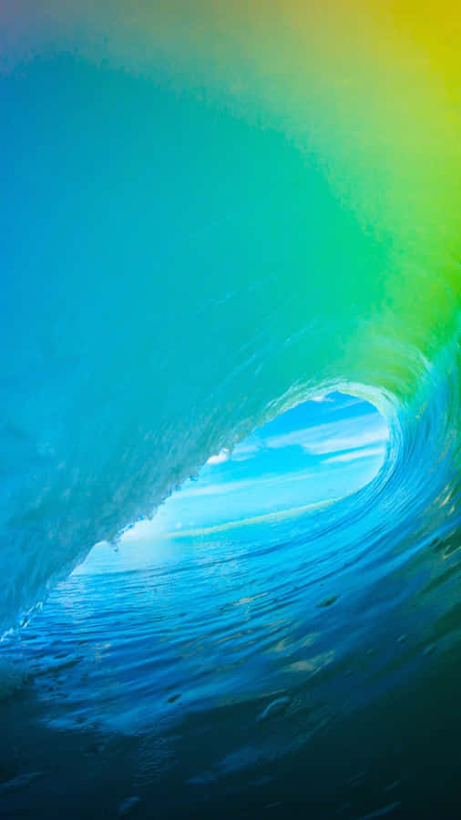Ios 1 Inside Of A Wave Wallpaper
