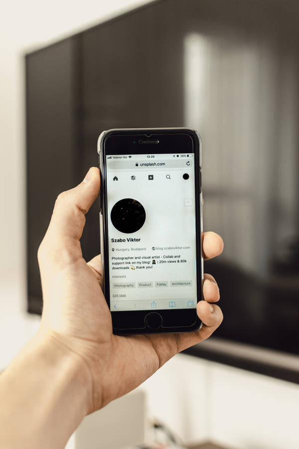 Iphone 8 Front Wallpaper