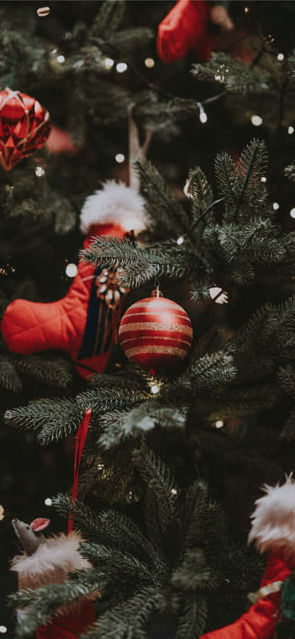 Iphone Christmas Aesthetic Baubles 2018 Wallpaper