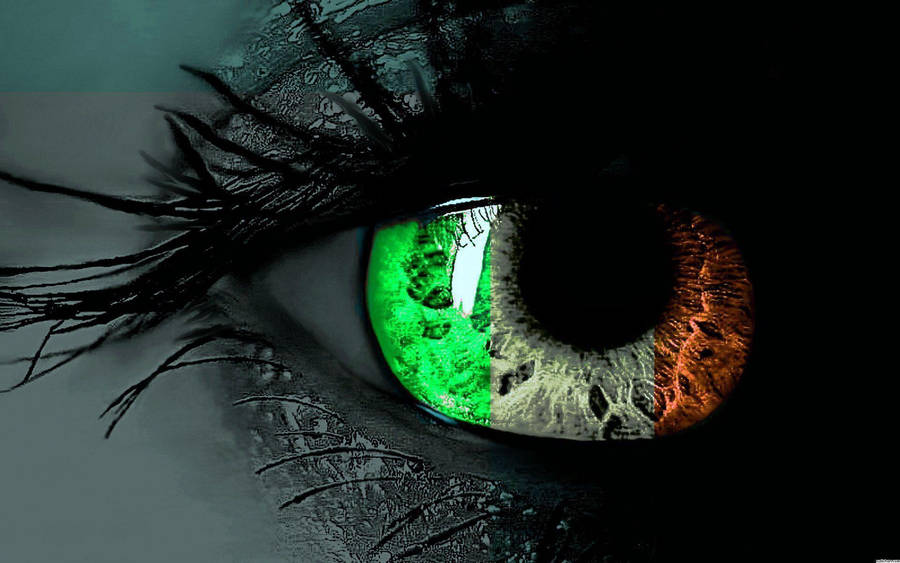Irish Eyes Wallpaper