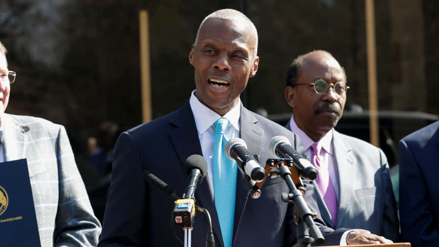 J.c. Watts At Network Opening Celebration Wallpaper