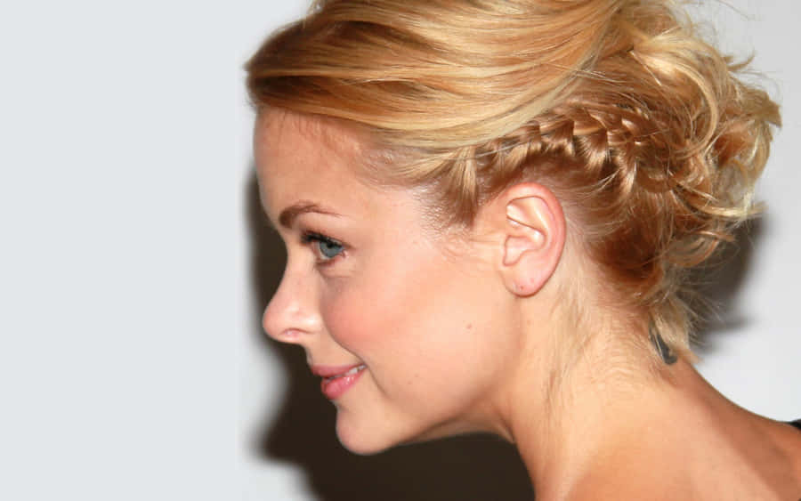 Jaime King Radiating Elegance In Photoshoot Wallpaper