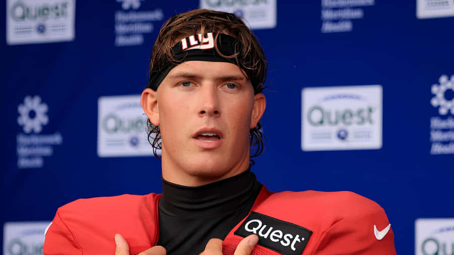 Jaxson Dart Football Quarterback Wallpaper