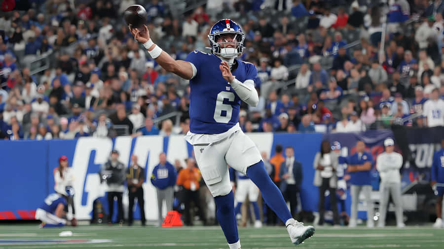 Jaxson Dart Throwing Pass Wallpaper