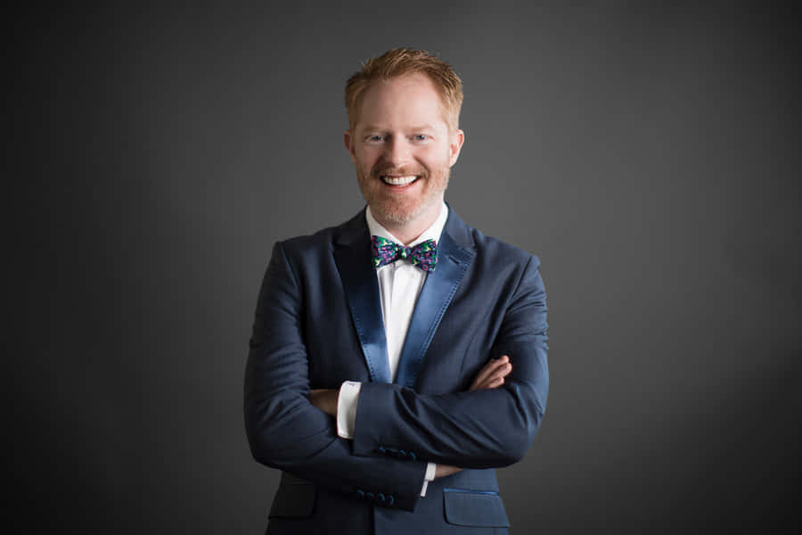 Jesse Tyler Ferguson 2500 X 1667 Wallpaper