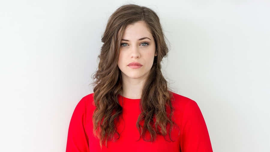 Jessica De Gouw Striking A Powerful Pose At A Photoshoot Wallpaper