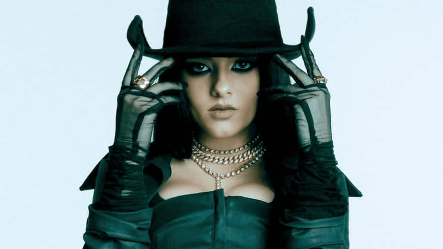 Jessie Murph Dark Fashion Style Wallpaper