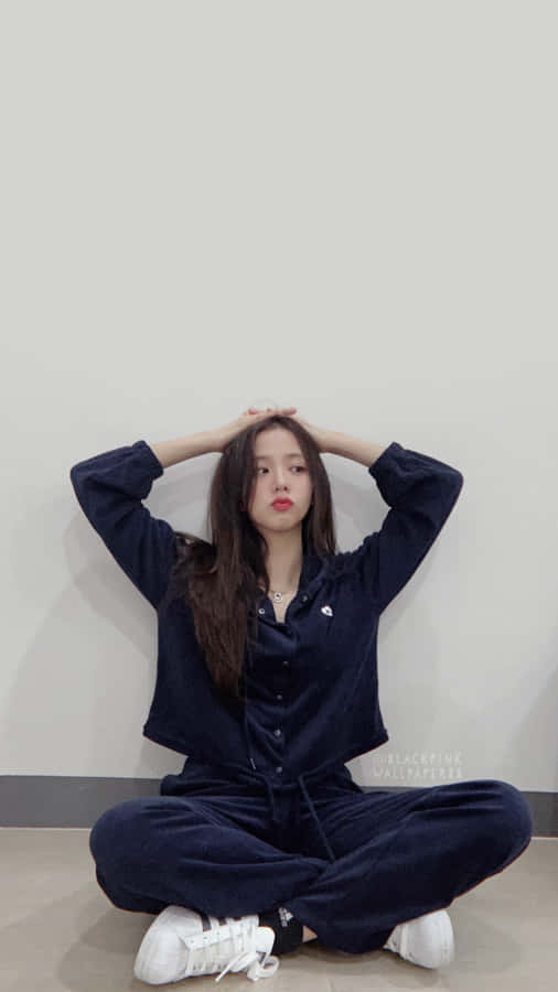 Jisoo Blackpink Navy Blue Pajamas Wallpaper