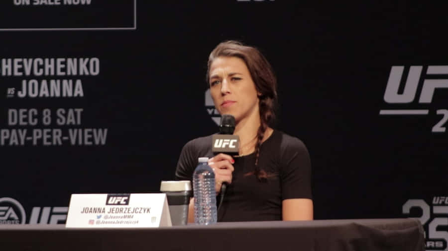 Joanna Jedrzejczyk In Press-fight Conference Wallpaper