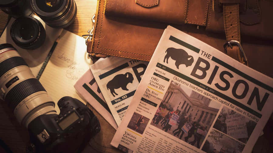 Journalism: The Key To Understanding Our World Wallpaper