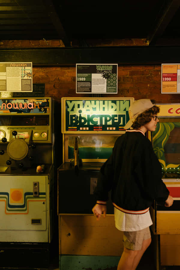 Juvenile Arcade Games Wallpaper