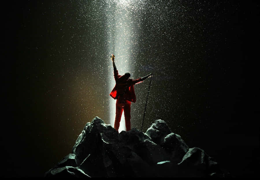 Kanye West Performing Yeezus On Tour Wallpaper