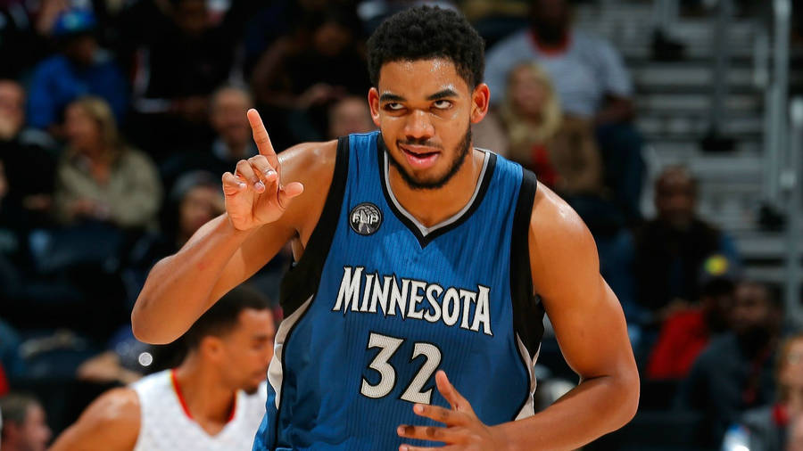 Karl-anthony Towns Minnesota Jersey Wallpaper