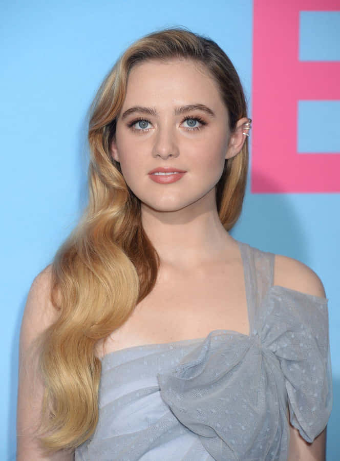 Kathryn Newton Elegant Portrait Wallpaper