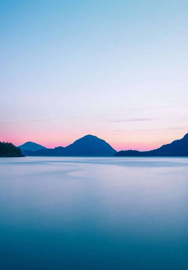 Lake And Mountains Ipad 2021 Wallpaper